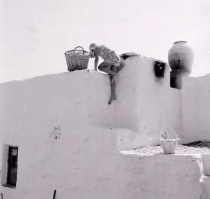 Καλοκαίρι. Φωτογραφία του Ζαχαρία Στέλλα, μεταξύ 1965-67.