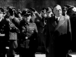 &Omicron; &pi;&rho;&omega;&theta;&upsilon;&pi;&omicron;&upsilon;&rho;&gamma;ό&sigmaf; &Iota;&omega;ά&nu;&nu;&eta;&sigmaf; &Rho;ά&lambda;&lambda;&eta;&sigmaf;, &omicron; &alpha;&nu;&tau;&iota;&sigma;&tau;&rho;ά&tau;&eta;&gamma;&omicron;&sigmaf; &tau;&omega;&nu; &Epsilon;&sigmaf; &Epsilon;&sigmaf; &kappa;&alpha;&iota; &alpha;&nu;ώ&tau;&alpha;&tau;&omicron;&sigmaf; &alpha;&rho;&chi;&eta;&gamma;ό&sigmaf; &tau;&omega;&nu; &Tau;&alpha;&gamma;&mu;ά&tau;&omega;&nu; &Alpha;&sigma;&phi;&alpha;&lambda;&epsilon;ί&alpha;&sigmaf; &kappa;&alpha;&iota; &tau;&eta;&sigmaf; &Alpha;&sigma;&tau;&upsilon;&nu;&omicron;&mu;ί&alpha;&sigmaf; &Beta;ά&lambda;&tau;&epsilon;&rho; &Sigma;&iota;&mu;ά&nu;&alpha; &kappa;&alpha;&iota; ά&lambda;&lambda;&omicron;&iota; &Gamma;&epsilon;&rho;&mu;&alpha;&nu;&omicron;ί &alpha;&xi;&iota;&omega;&mu;&alpha;&tau;&omicron;ύ&chi;&omicron;&iota; &sigma;&epsilon; &tau;&epsilon;&lambda;&epsilon;&tau;ή &sigma;&tau;&omicron; &Mu;&nu;&eta;&mu;&epsilon;ί&omicron; &tau;&omicron;&upsilon; &Alpha;&gamma;&nu;ώ&sigma;&tau;&omicron;&upsilon; &Sigma;&tau;&rho;&alpha;&tau;&iota;ώ&tau;&eta;. &Kappa;&alpha;&rho;έ &alpha;&pi;ό &tau;&alpha; &gamma;&alpha;&lambda;&lambda;&iota;&kappa;ά &kappa;&iota;&nu;&eta;&mu;&alpha;&tau;&omicron;&gamma;&rho;&alpha;&phi;&iota;&kappa;ά &epsilon;&pi;ί&kappa;&alpha;&iota;&rho;&alpha; &tau;&eta;&sigmaf; France Actualit&eacute;s &pi;&omicron;&upsilon; &pi;&rho;&omicron;&beta;&lambda;ή&theta;&eta;&kappa;&alpha;&nu; &sigma;&tau;&iota;&sigmaf; 21 &Alpha;&pi;&rho;&iota;&lambda;ί&omicron;&upsilon; 1944.  