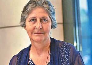 Η Χρύσα Μαλτέζου.